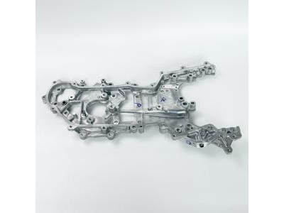 Nắp sên cam phần trong Toyota  Innova Cross 2023 11310-F2070