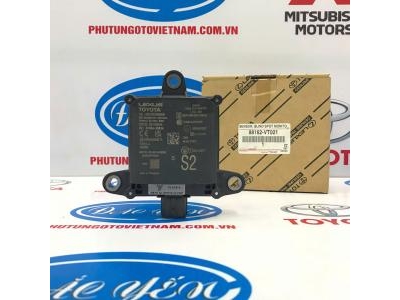 Hệ Thống Giám Sát Và Cảnh Báo Điểm Mù (BSM) Innova Cross 2023 88162-VT021