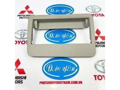 Lưới Tản Nhiệt Cửa Gió Veloz 62821-BZ020-B0, 62822-BZ020-B0