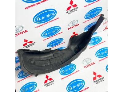 Lồng Vè Sau Altis 2023 65638-02260, 65637-02260