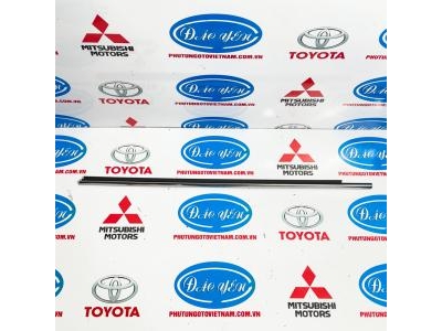 Lông Mi Ngoài Cửa Trước Yaris Cross 2025 68162-BZ290, 68161-BZ290