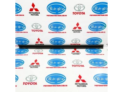 Lông Mi Trong Sau Mitsubishi Xpander 2019 5736A759, 5736A760