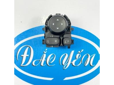 Công Tắc Chỉnh Gương Mitsubishi Xpander 8608A527