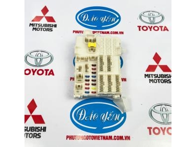 Hộp Cầu Chì Toyota Innova 2015 82730-0K100