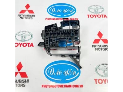 Thân Cái Toyota Vios 2009 82741-52031