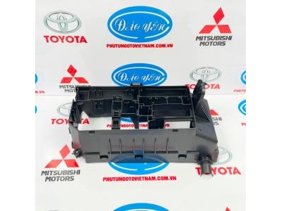 Thân Cái Toyota Prado 2015 82741-60040