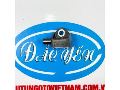 Cảm Biến Va Chạm Trước Veloz 89173-B2240