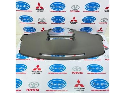 Taplo Mảnh Trên Vios 2009 55302-0D090-E0