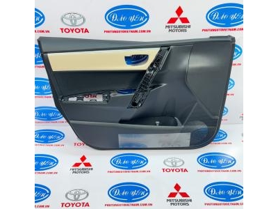 Tappi Cửa Trước Altis 2014 67620-02W60-C0, 67610-02W60-C0