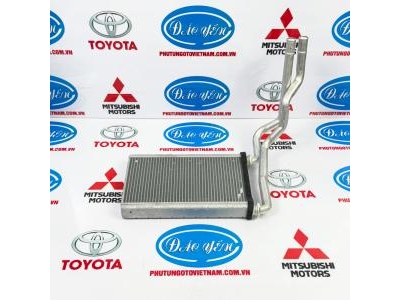 Dàn Sưởi Innova Cross 2026 87107-VT030