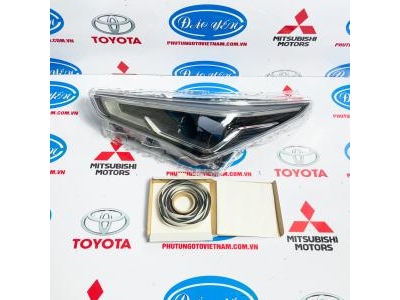 Mặt Đèn Pha Yaris Cross 2023 8110A-BZ180, 8110B-BZ180