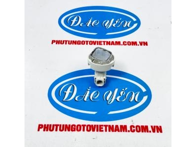 Đèn Chào Toyota Innova Cross 2023 81890-0K010, 81880-0K010