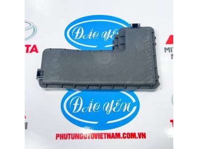 Hộp Ngoài Số 1 Innova Cross 2023 82662-VT030