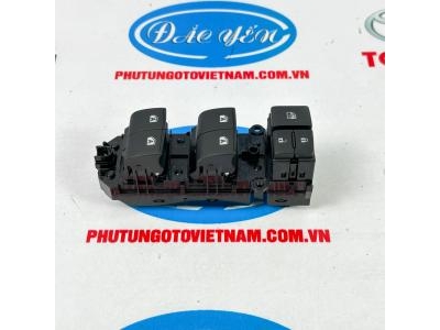 Công Tắc Tổng Lên Xuống Kính Innova 2019 84040-0K021