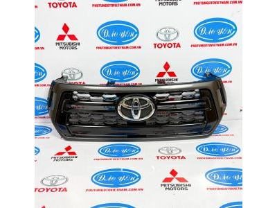 Mặt Galant Hilux 2019 53100-YP060