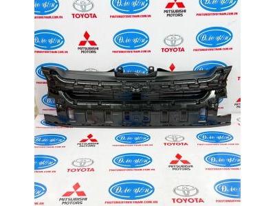 Mặt Galang ( Ca lăng ) Hiace 2014 53112-26100