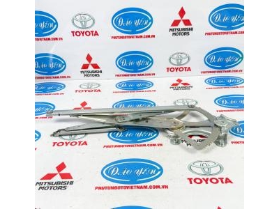 Compa Kính Cửa Trước Innova 2015 69802-0K030, 69801-0K030