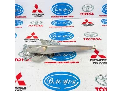 Compa Kính Sau Camry 2025 69804-0K110, 69803-0K110