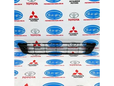 Lưới Cản Trước Innova 2013 53112-0K090