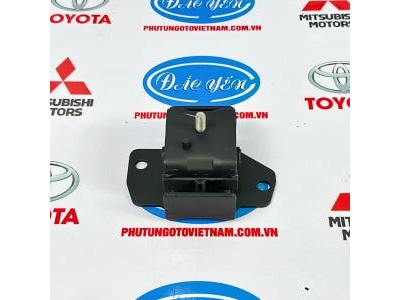 Cao Su Chân Máy Rush 2019 12361-BZ200