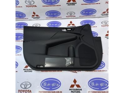 Tappi Cửa Trước Camry 2015 67620-06M10-C0, 67610-06M90-C1