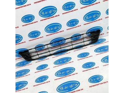 Lưới Cản Trước Innova 2013 53112-0K090
