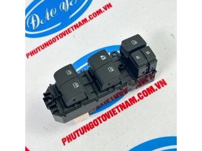 Công Tắc Tổng Lên Xuống Kính Fortuner 2017 84820-0K330