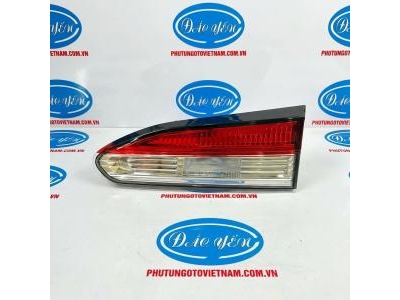 Đèn Cốp Corolla Cross 2020 Bản G 81591-0A010, 81581-0A010