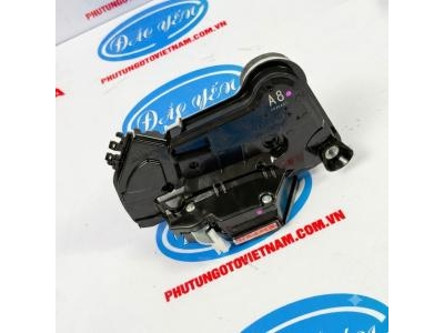 Khóa Ngậm Cửa Trước Innova 2021 69030-0K100, 69040-0K090