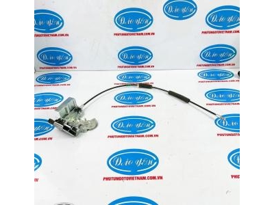 Khóa Ngậm Cửa Lùa Hiace 2009- 2014 69330-26051