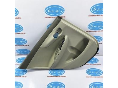 Tappi Cửa Sau Altis 2009 67630-02L50-E2, 67640-02L50-E2