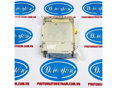 Hộp Cầu Chì Toyota Prado 2015 82730-60180
