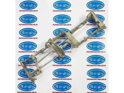 Taplo Mảnh Dưới Altis 2010 55303-02290-E0