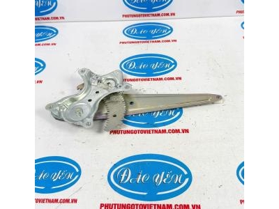 Compa Kính Cửa Sau Vios 2014 69803-0D160, 69804-0D160