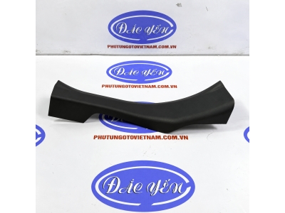 Ốp Bông Tăng Bệ Bước Raize 2023 67917-BZ240-C0