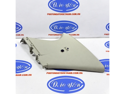 Ốp Bông Tăng Trên Hông Vè Fortuner 2017 62639-KK010-B0