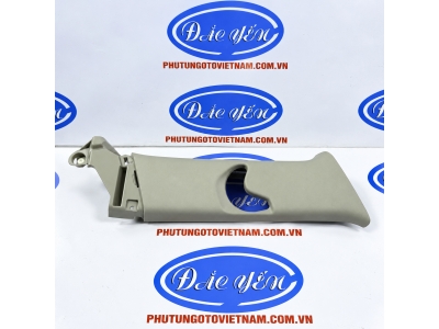 Ốp Bông Tăng Trên Innova 2016 62639-0K130-B0