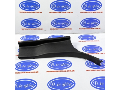 Ốp Bông Tăng Trụ Sau Hilux 2023 62513-0K110-C0