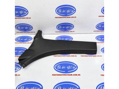 Ốp Bông Tăng Giữa Cánh Cửa Rush 2019 62414-BZ220-C0