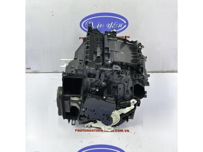 Hộp Dàn Lạnh Trước Toyota Fortuner 2026 87050-0KQ20