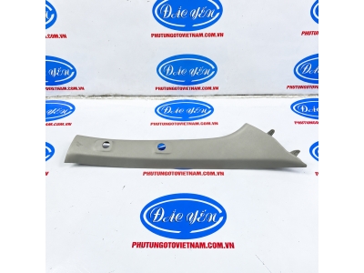 Ốp Bông Tăng Trụ Fortuner 2018 62211-KK030-B0